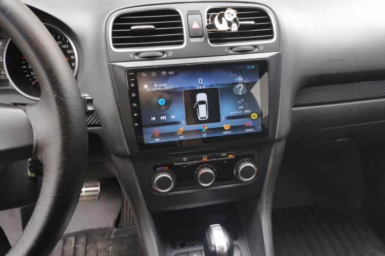 Used Volkswagen Golf 2012 1.4 TSI Automatic Comfort Edition Audio And AC Panel