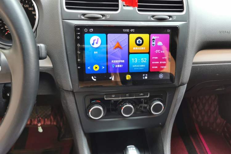 Used Volkswagen Golf 2012 1.4 TSI BlueMotion Edition Audio And AC Panel
