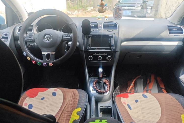 Used Volkswagen Golf 2012 1.4 TSI BlueMotion Edition Center Console