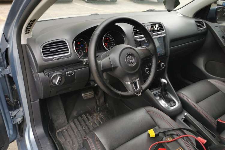 Used Volkswagen Golf 2012 1.4 TSI Automatic Comfort Edition Center Console