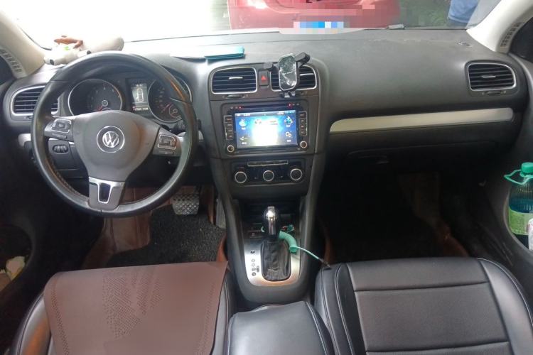Used Volkswagen Golf 2012 1.4 TSI BlueMotion Edition Center Console