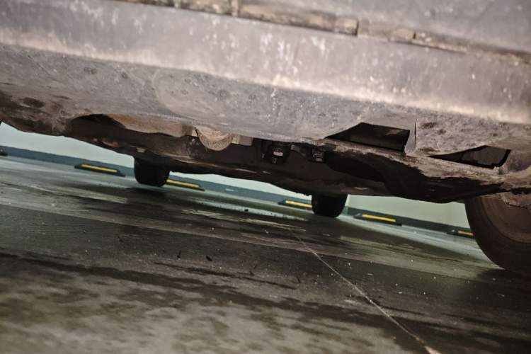 Used Volkswagen Golf 2012 1.6L Automatic Comfort Model Chassis Front