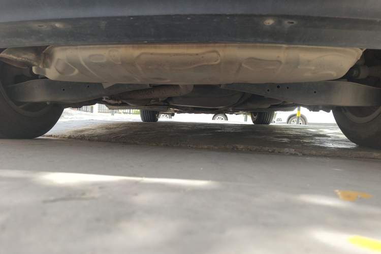 Used Volkswagen Golf 2012 1.6L Automatic Fashion Model Chassis Rear