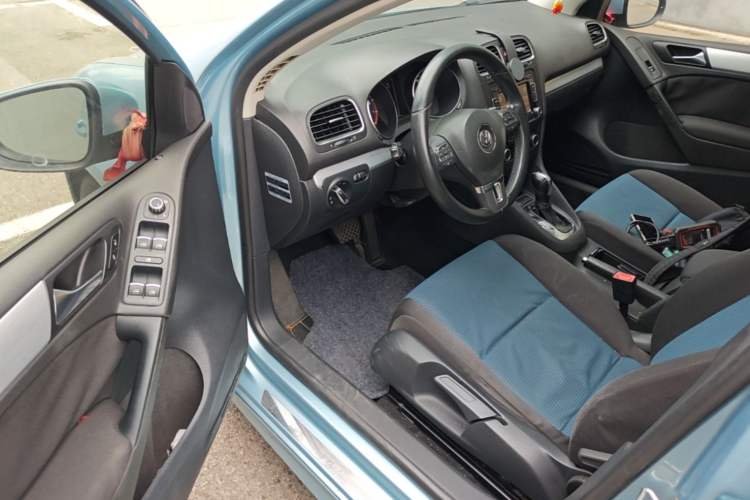 Used Volkswagen Golf 2012 1.4 TSI BlueMotion Edition Driver Seat