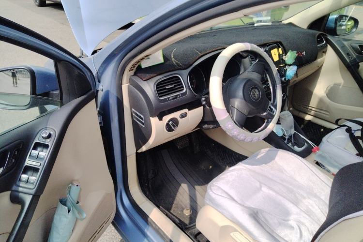 Used Volkswagen Golf 2012 1.6L Automatic Comfort Model Driver Seat