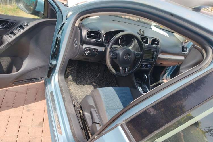 Used Volkswagen Golf 2012 1.4 TSI BlueMotion Edition Driver Seat
