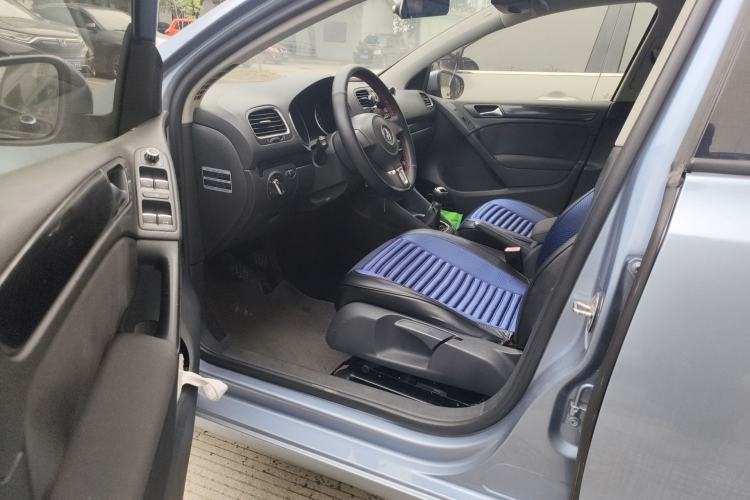 Used Volkswagen Golf 2012 1.6 Manual Comfort Edition Driver Seat