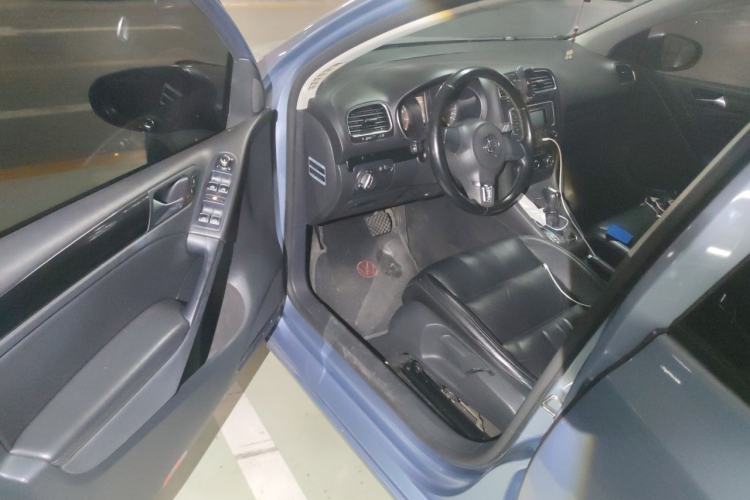Used Volkswagen Golf 2012 1.4 TSI Automatic Comfort Edition Driver Seat
