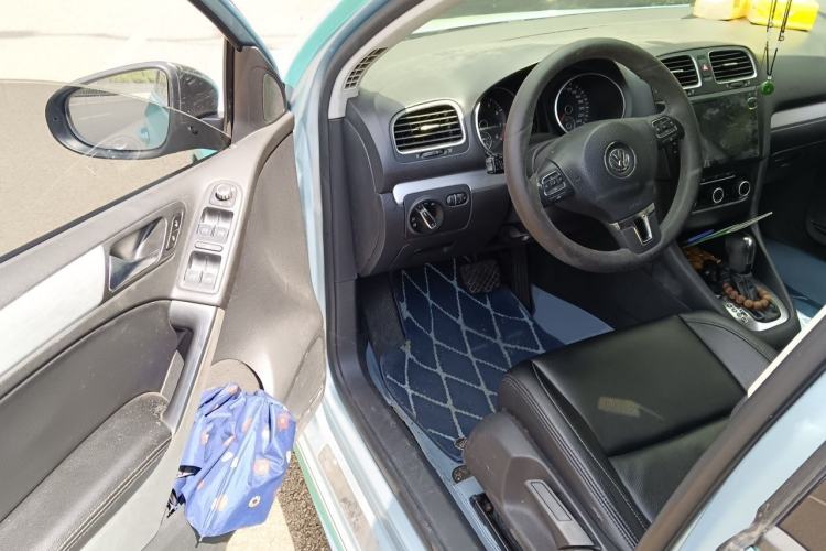 Used Volkswagen Golf 2012 1.4 TSI Automatic Comfort Edition Driver Seat