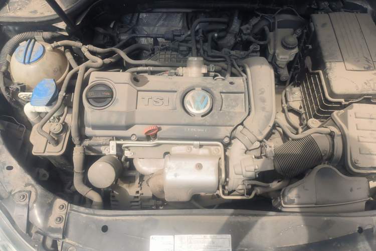 Used Volkswagen Golf 2012 1.4 TSI Automatic Comfort Edition Engine Bay