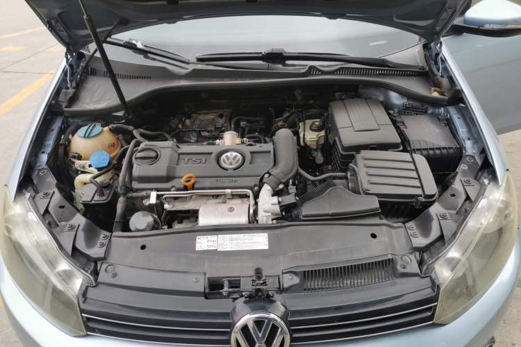 Used Volkswagen Golf 2012 1.4 TSI Automatic Comfort Edition Engine Bay