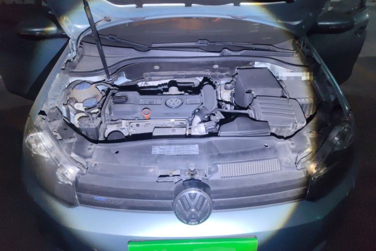 Used Volkswagen Golf 2012 1.4TSI Automatic Luxury Edition Engine Bay