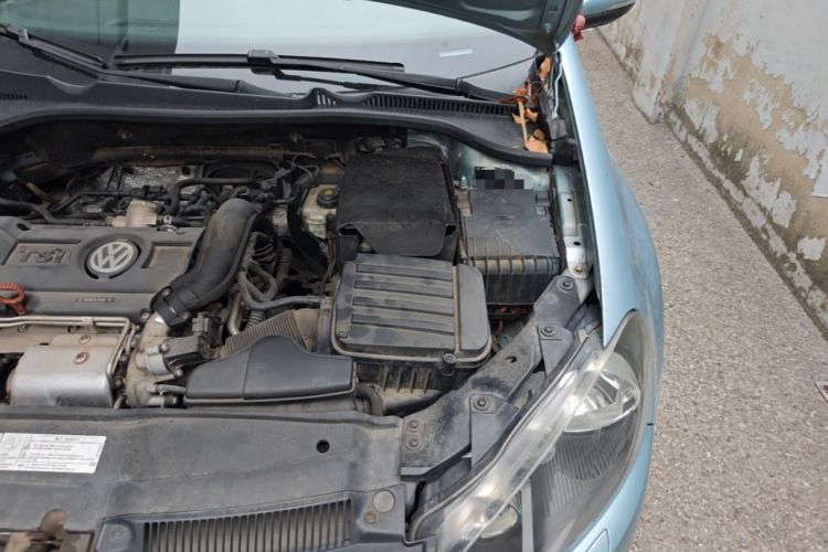Used Volkswagen Golf 2012 1.4 TSI BlueMotion Edition Engine Bay Left