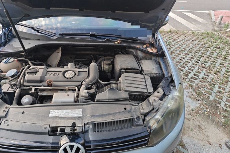 Used Volkswagen Golf 2012 1.4 TSI Manual Comfort Edition Engine Bay Left