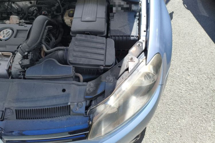 Used Volkswagen Golf 2012 1.4TSI Automatic Luxury Edition Engine Bay Left