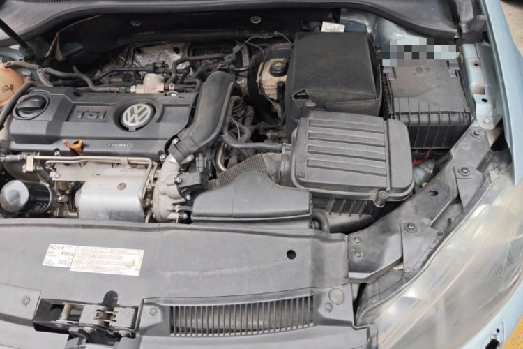 Used Volkswagen Golf 2012 1.4 TSI BlueMotion Edition Engine Bay Left