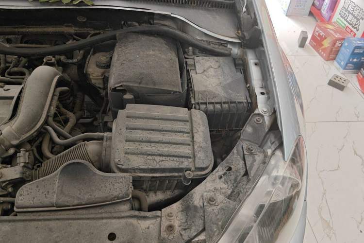 Used Volkswagen Golf 2012 1.4 TSI BlueMotion Edition Engine Bay Left