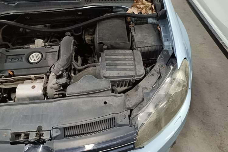 Used Volkswagen Golf 2012 1.4 TSI Automatic Comfort Edition Engine Bay Left