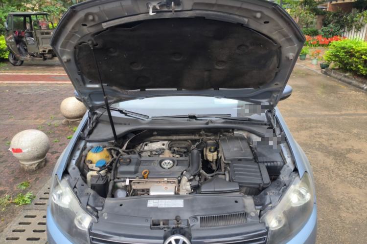 Used Volkswagen Golf 2012 1.4TSI Automatic Luxury Edition Engine Bay
