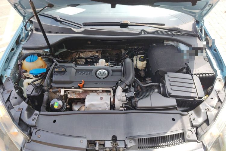 Used Volkswagen Golf 2012 1.4 TSI BlueMotion Edition Engine Bay