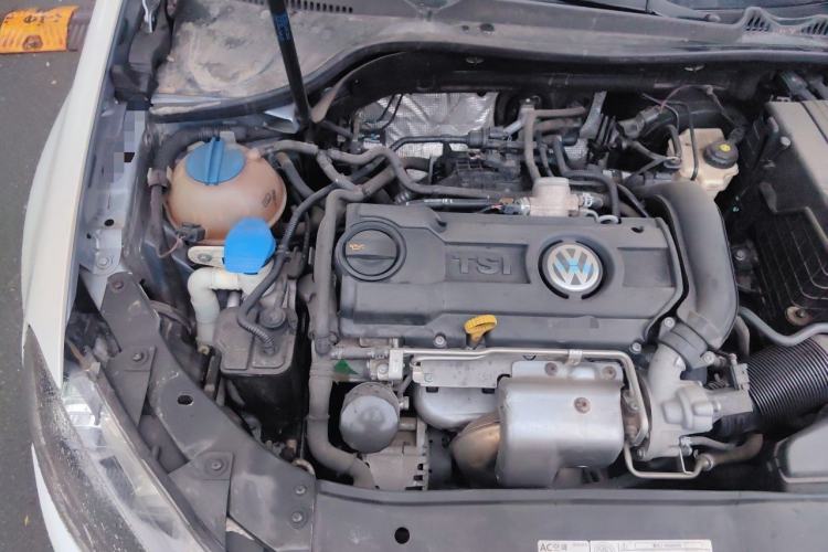 Used Volkswagen Golf 2012 1.4 TSI Automatic Comfort Edition Engine Bay Right