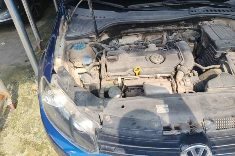 Used Volkswagen Golf 2012 1.4 TSI Automatic Comfort Edition Engine Bay Right