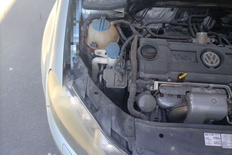 Used Volkswagen Golf 2012 1.4 TSI BlueMotion Edition Engine Bay Right