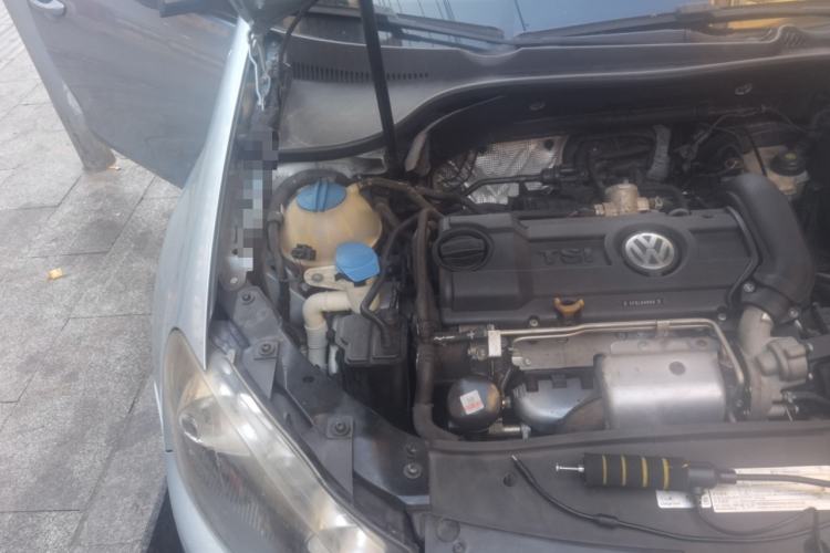 Used Volkswagen Golf 2012 1.4 TSI BlueMotion Edition Engine Bay Right