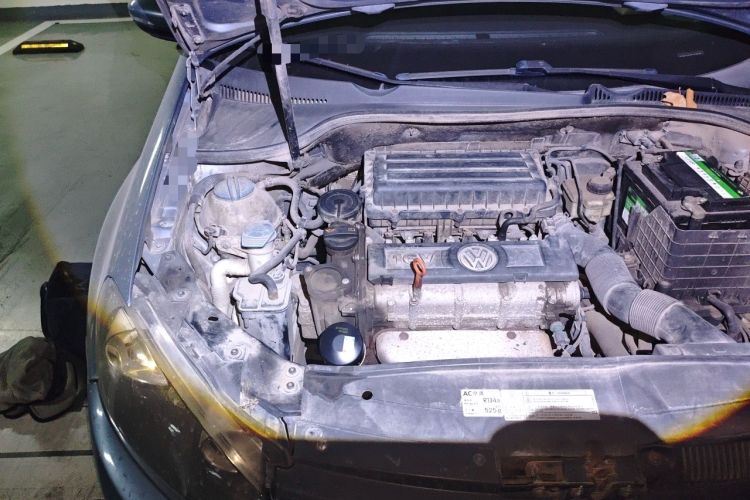Used Volkswagen Golf 2012 1.6L Automatic Comfort Model Engine Bay Right