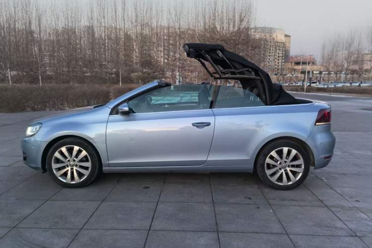 Used Volkswagen Golf 2012 1.4TSI Luxury Convertible Edition Exterior 4