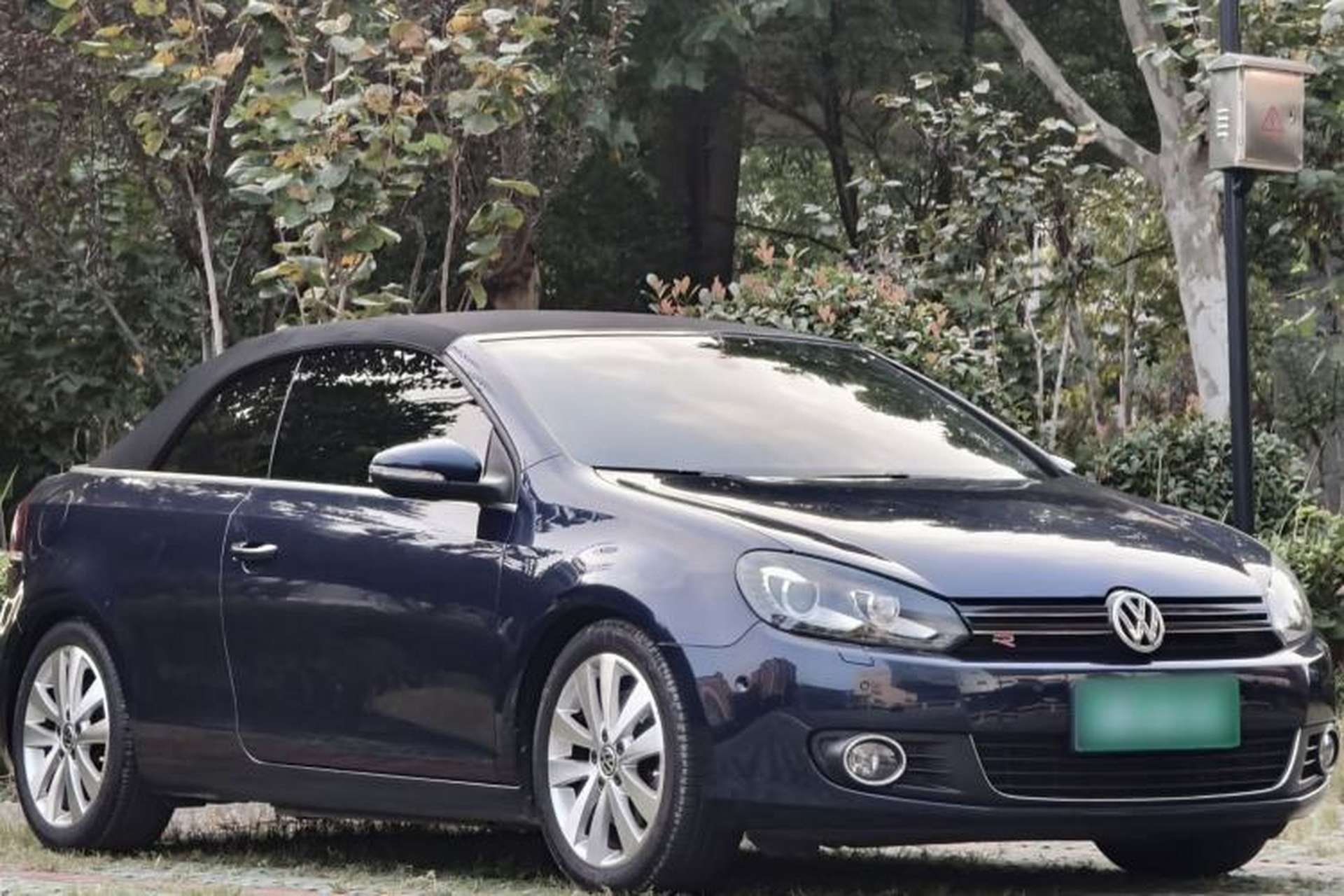 Used Volkswagen Golf 2012 1.4TSI Luxury Convertible Edition Exterior 4