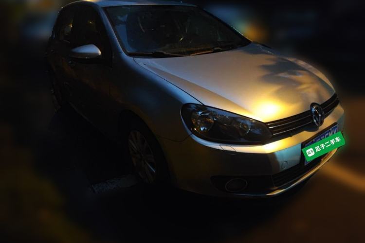 Used Volkswagen Golf 2012 1.4 TSI BlueMotion Edition Front Right 45 Deg