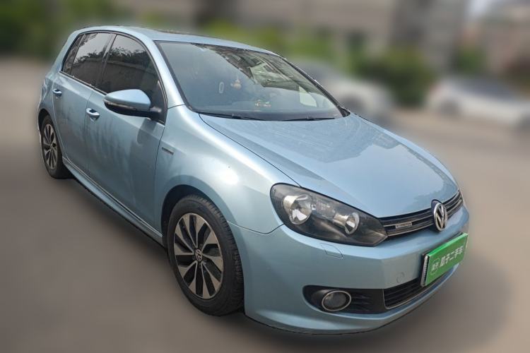 Used Volkswagen Golf 2012 1.4 TSI BlueMotion Edition Front Right 45 Deg