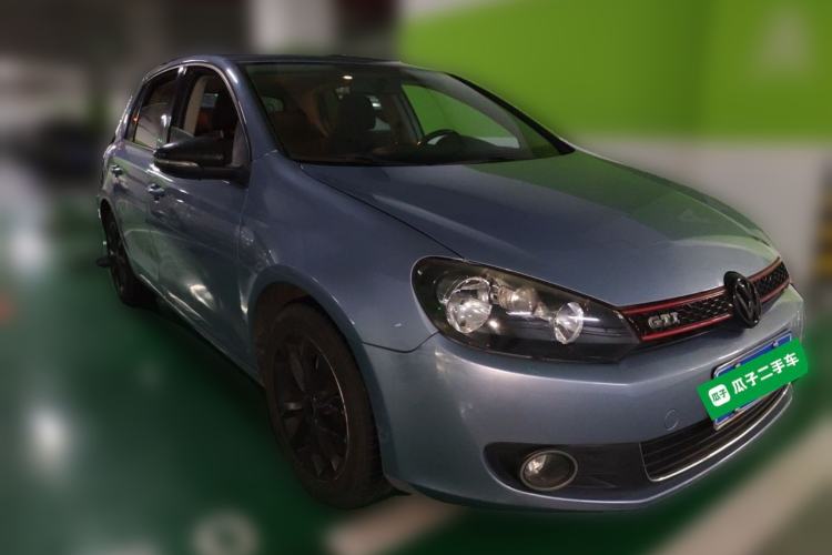 Used Volkswagen Golf 2012 1.6L Automatic Comfort Model Front Right 45 Deg