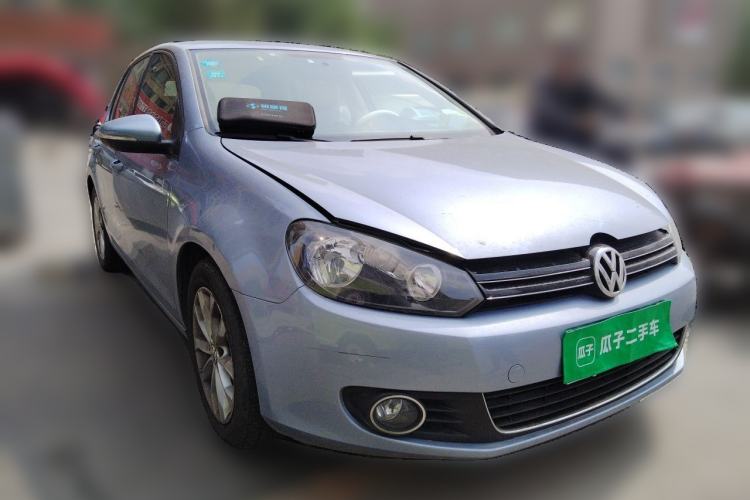 Used Volkswagen Golf 2012 1.6L Automatic Comfort Model Front Right 45 Deg