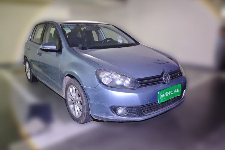 Used Volkswagen Golf 2012 1.6L Automatic Comfort Model Front Right 45 Deg