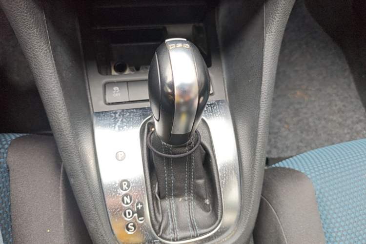 Used Volkswagen Golf 2012 1.4 TSI BlueMotion Edition Gear Lever
