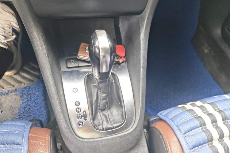Used Volkswagen Golf 2012 1.4 TSI BlueMotion Edition Gear Lever