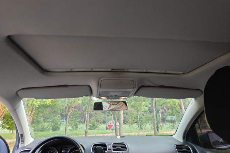 Used Volkswagen Golf 2012 1.4 TSI Manual Comfort Edition Headliner