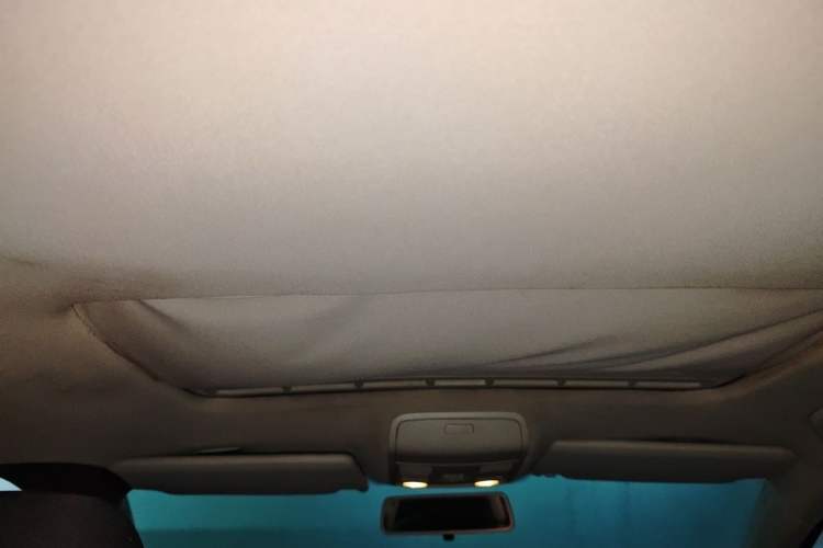 Used Volkswagen Golf 2012 1.6L Automatic Comfort Model Headliner