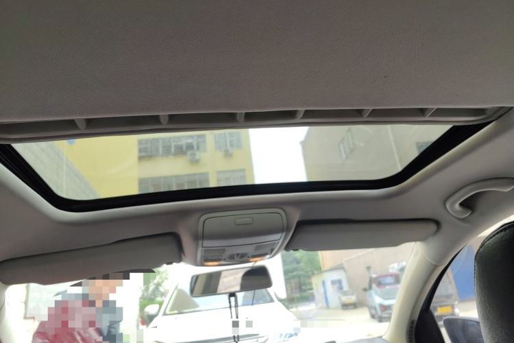 Used Volkswagen Golf 2012 1.6 Manual Comfort Edition Headliner