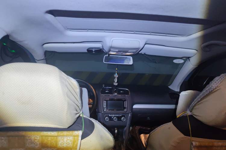 Used Volkswagen Golf 2012 1.4TSI Automatic Luxury Edition Headliner
