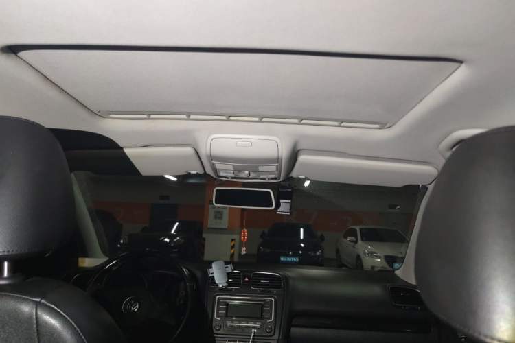 Used Volkswagen Golf 2012 1.4 TSI Automatic Comfort Edition Headliner
