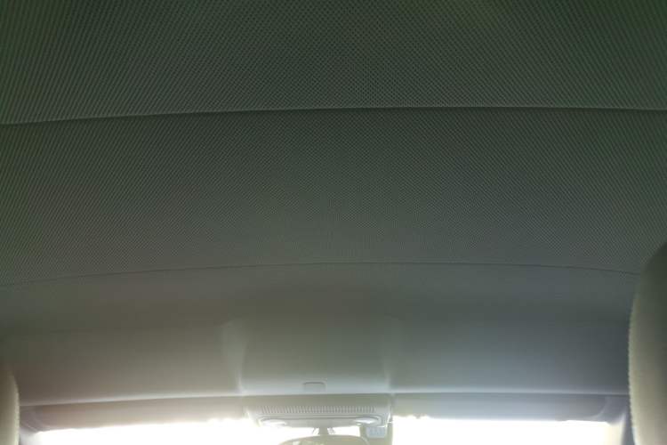Used Volkswagen Golf 2012 1.4TSI Luxury Convertible Edition Headliner