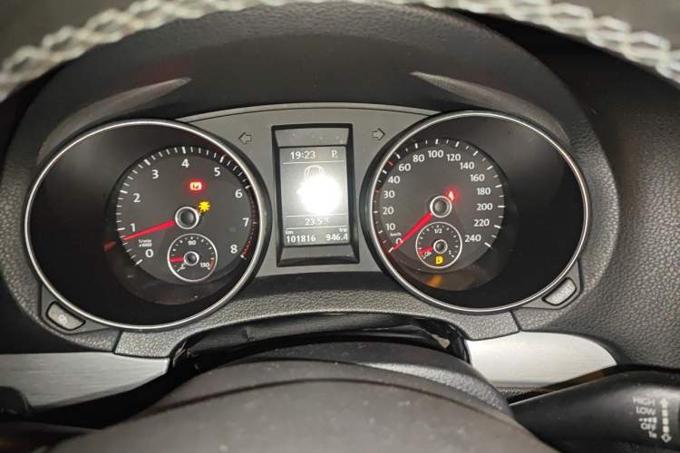 Used Volkswagen Golf 2012 1.4 TSI BlueMotion Edition Instrument Cluster