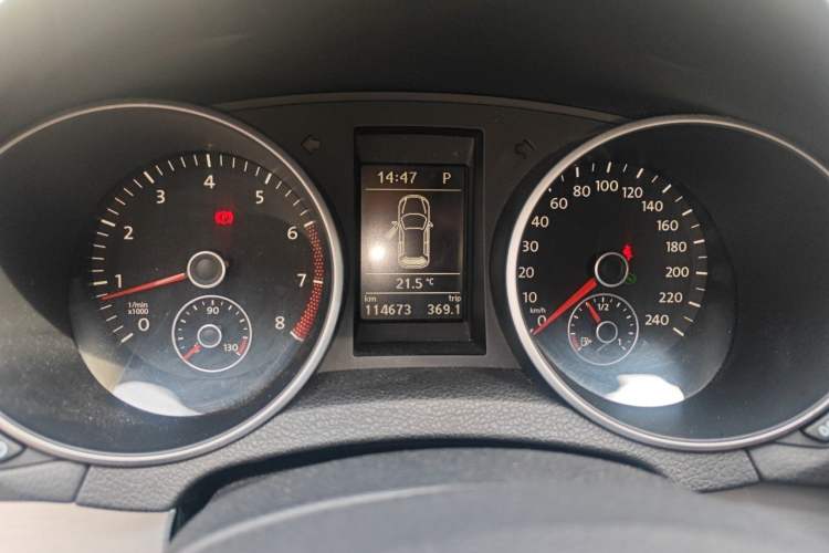Used Volkswagen Golf 2012 1.4 TSI BlueMotion Edition Instrument Cluster
