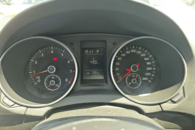 Used Volkswagen Golf 2012 1.4 TSI Automatic Comfort Edition Instrument Cluster
