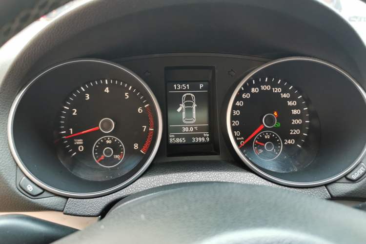 Used Volkswagen Golf 2012 1.4 TSI BlueMotion Edition Instrument Cluster