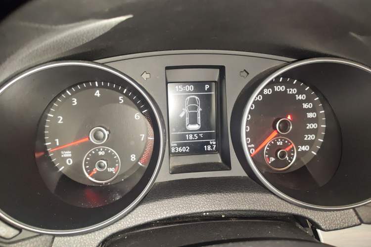 Used Volkswagen Golf 2012 1.4TSI Automatic Luxury Edition Instrument Cluster