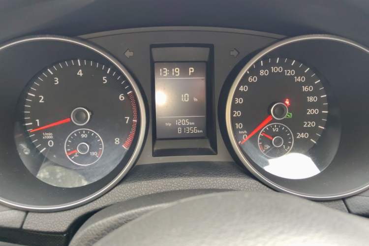 Used Volkswagen Golf 2012 1.4 TSI Automatic Comfort Edition Instrument Cluster